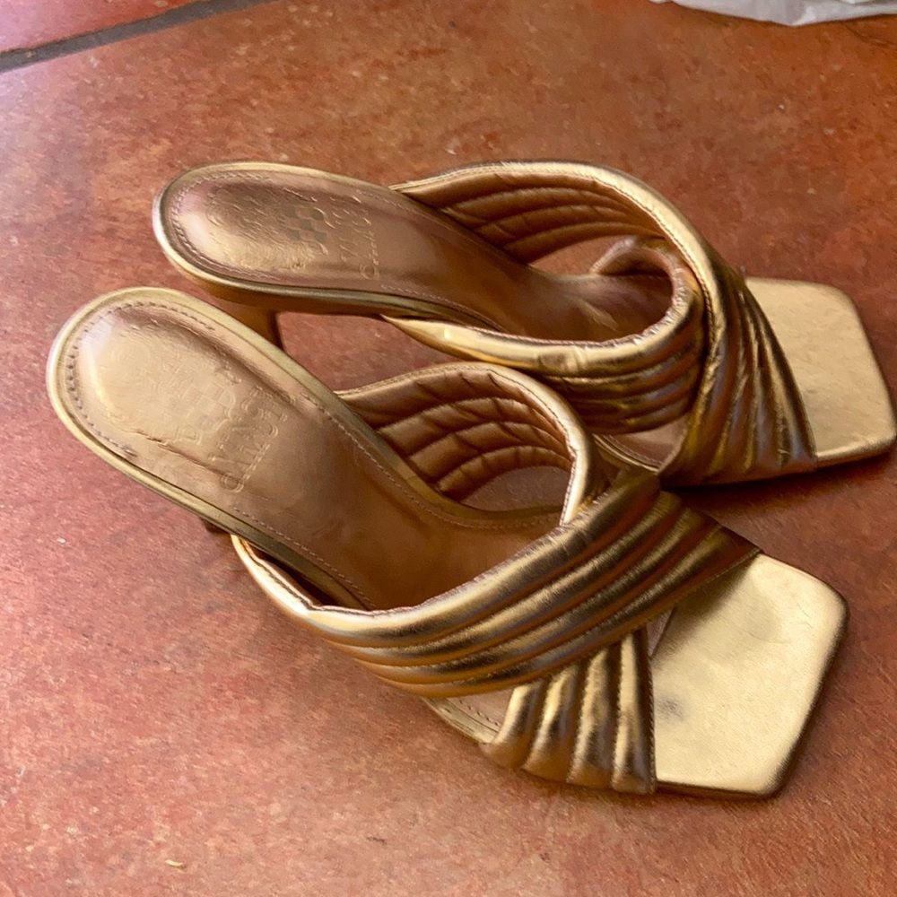 Vince Camuto gold color leather shoes heels